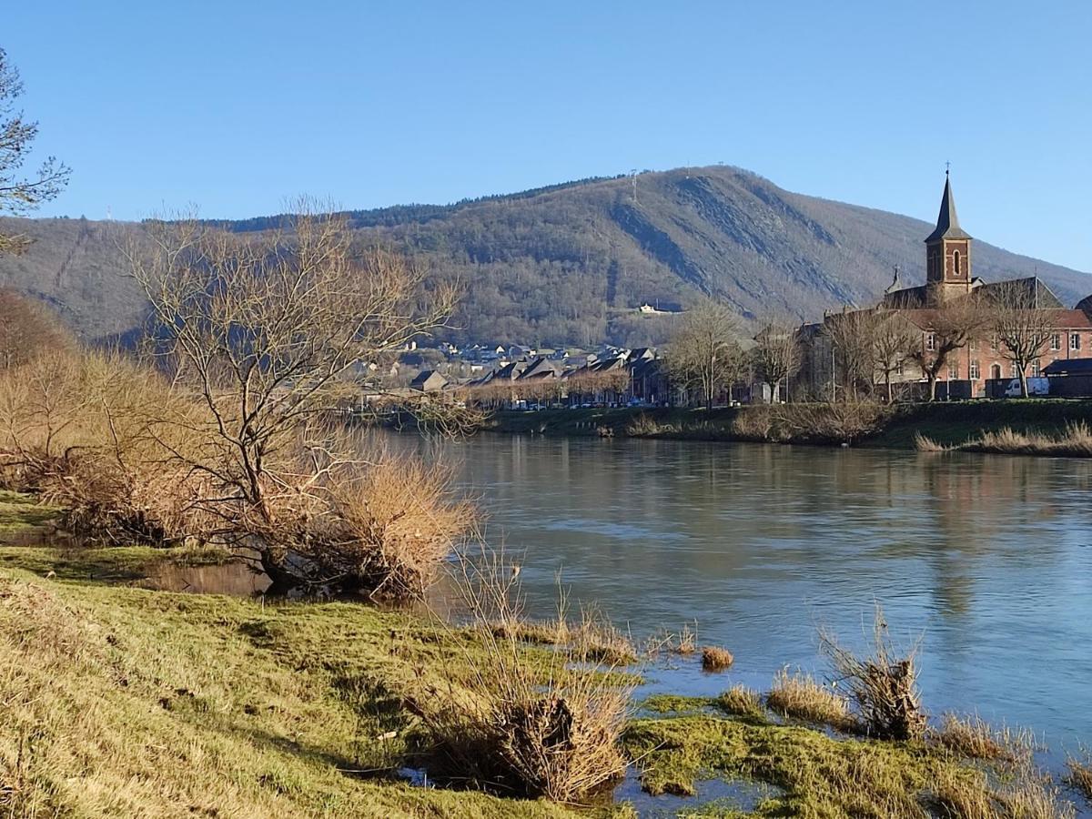 Entre Meuse Et Foret Revin  Esterno foto